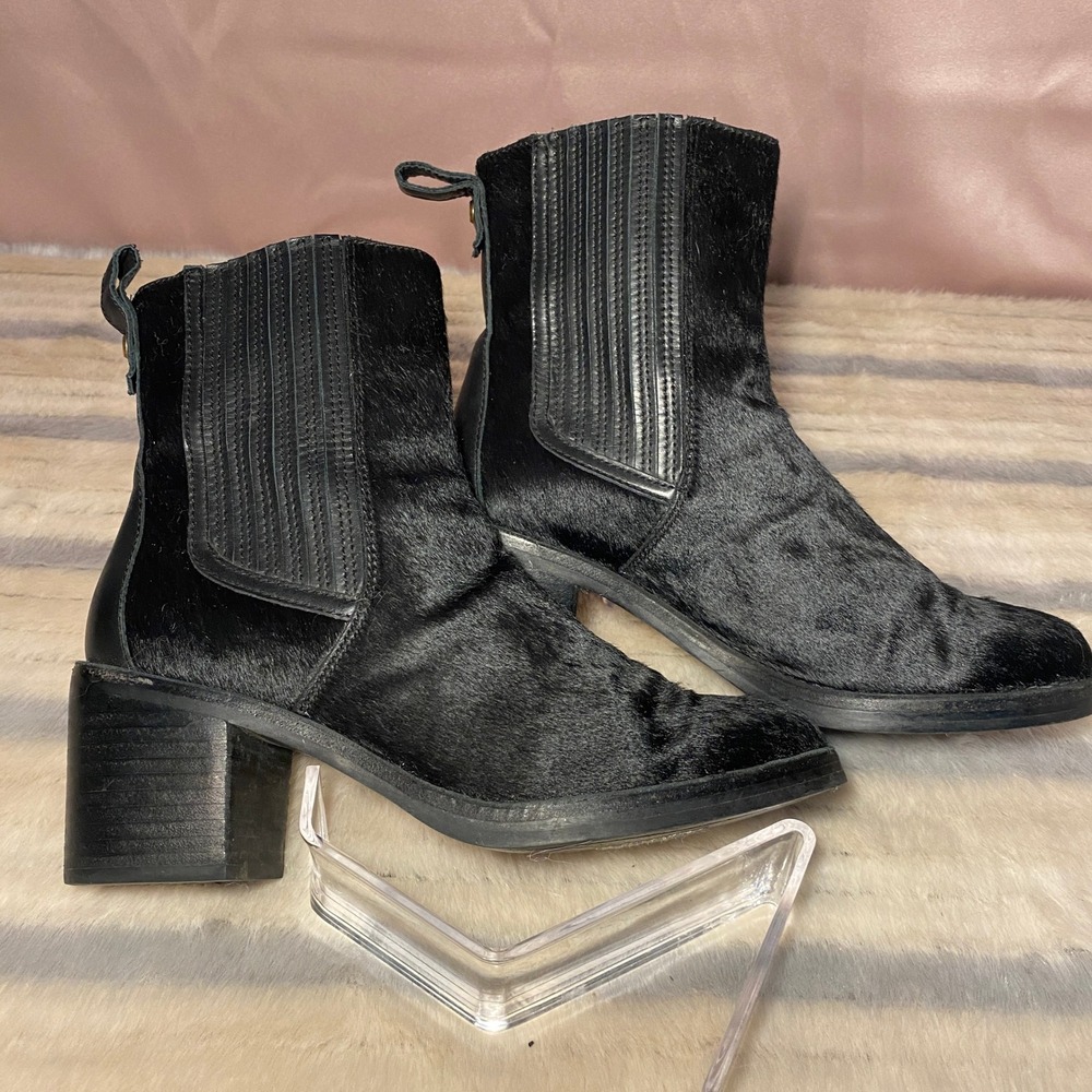 UGG Camden Ankle Boots Black Hair Calf Leather Pull On‎ Size 7